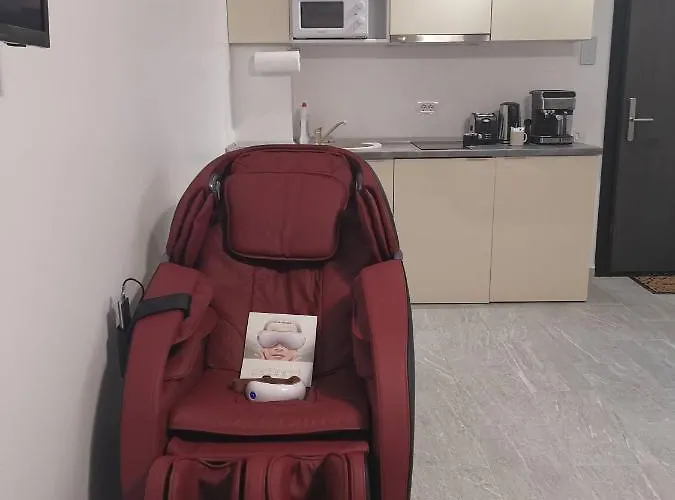 Maravali Seaview Apartment