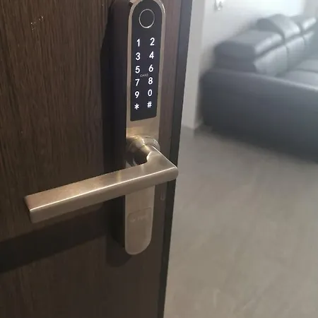 Maravali Seaview Apartment Mamaia